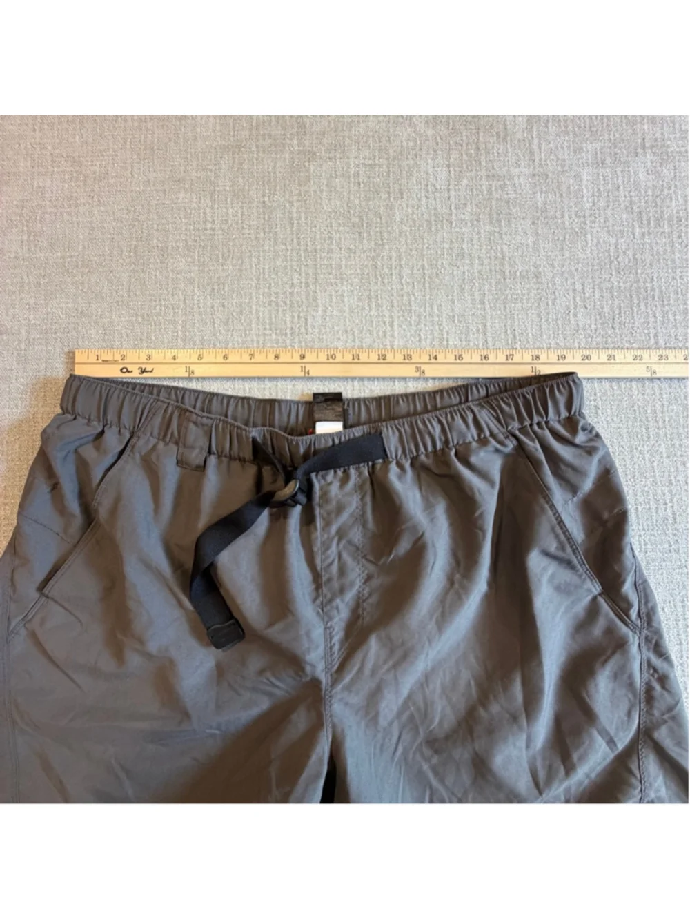 North Face Shorts Mens Gray Ripstop belted Outdoor Hiking Utility Shorts XL